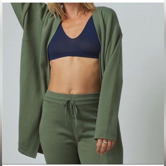 Lunya Cozy Cotton Button Front Silk Blend Cardigan Sweater in Humble Green NEW - Picture 4 of 10